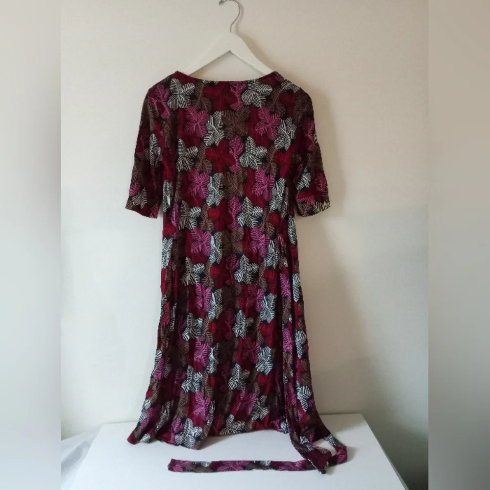*🌟Diane Von Furstenberg 100% Silk Burgundy/Gray Iconic Wrap Kye Dress- Vintage - Picture 6 of 16